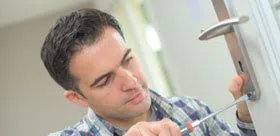 Alexandria Community Locksmith, Alexandria, VA 703-995-9952 - comm-01